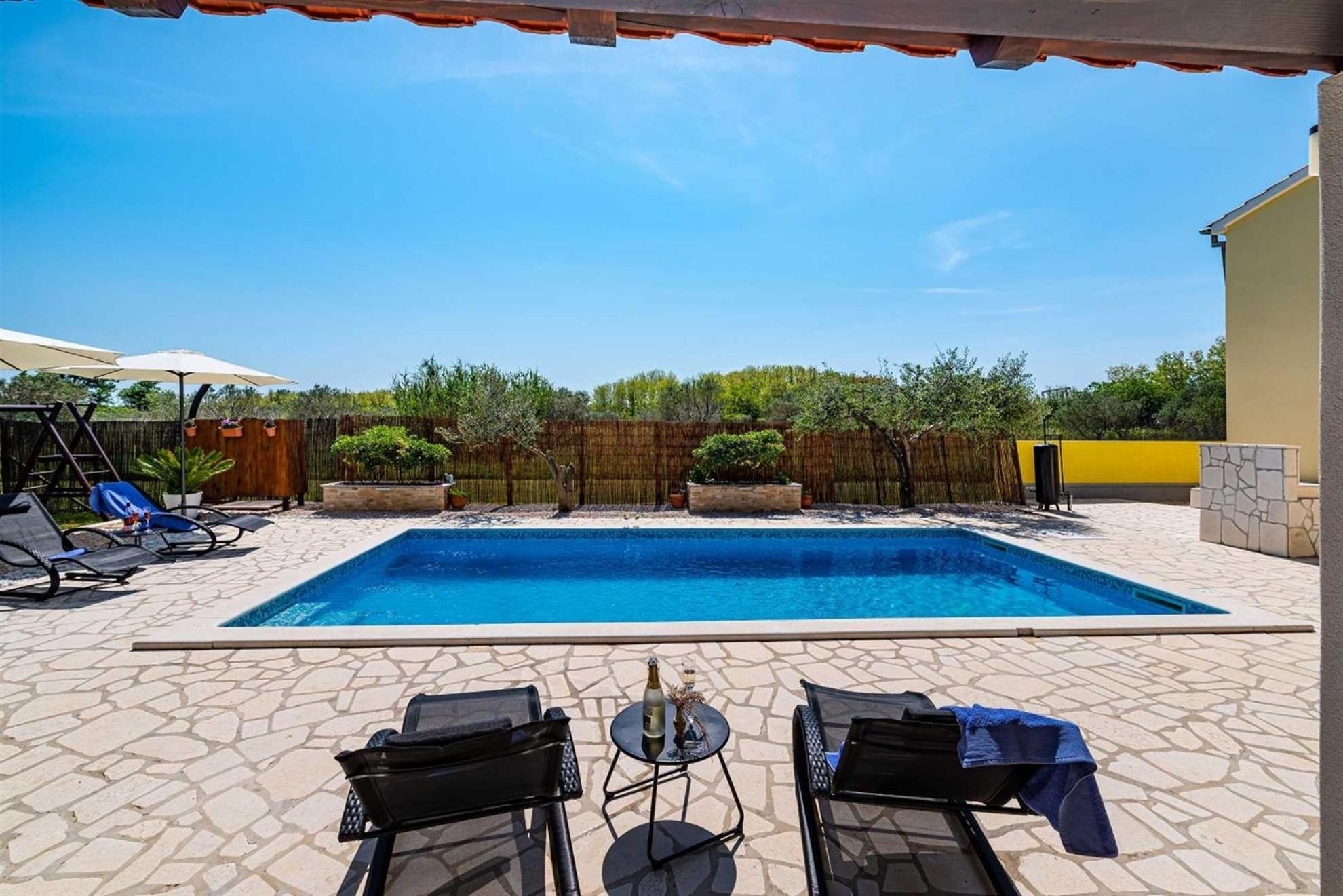 Apartment House Simoni With Pool, Zadar County Privlaka  Εξωτερικό φωτογραφία