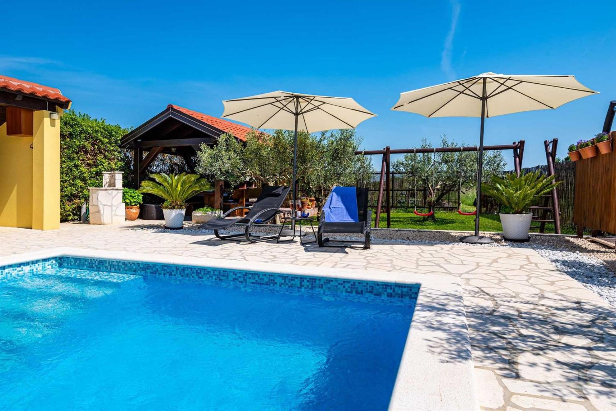 Apartment House Simoni With Pool, Zadar County Privlaka  Εξωτερικό φωτογραφία
