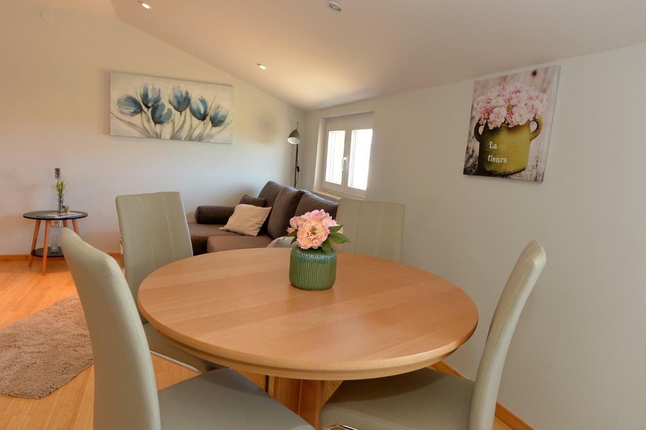 Apartment House Simoni With Pool, Zadar County Privlaka  Εξωτερικό φωτογραφία